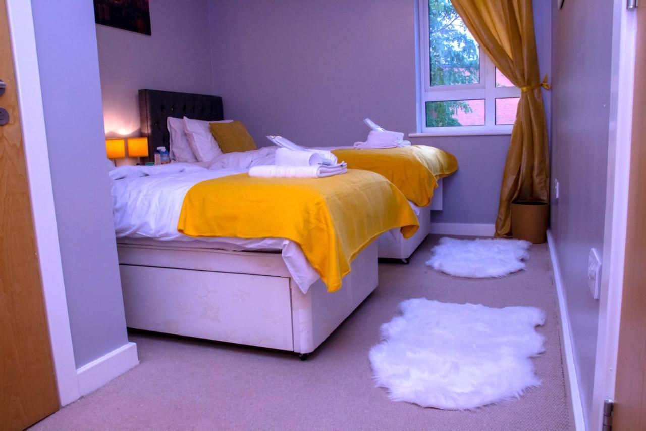 Allen Luxury Apartment Ковентри Экстерьер фото