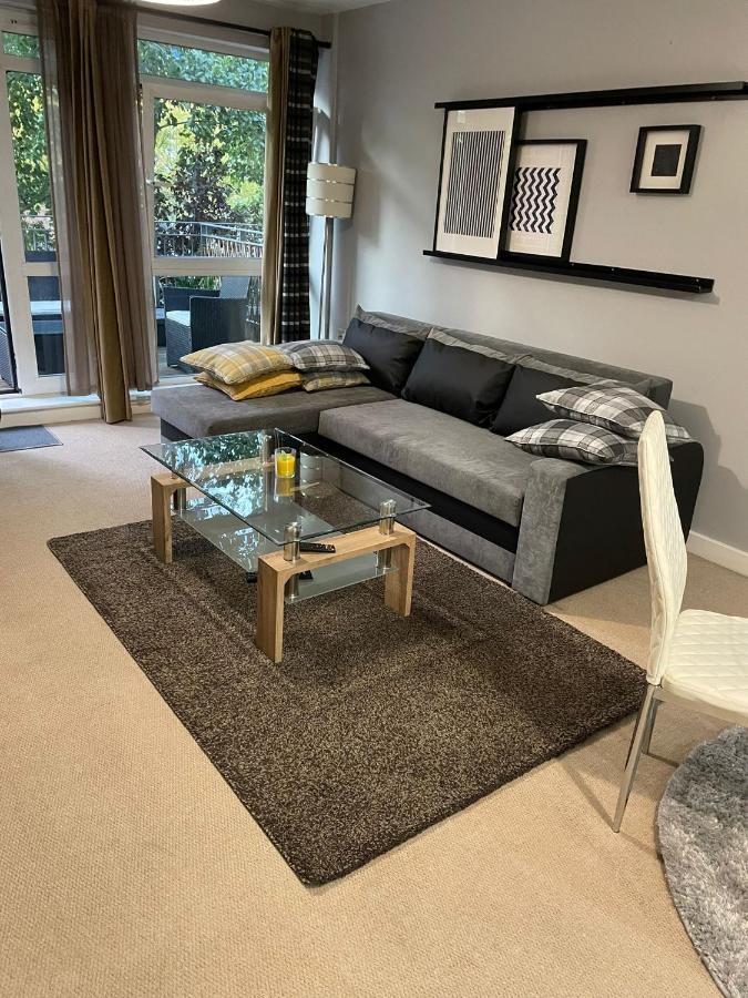 Allen Luxury Apartment Ковентри Экстерьер фото